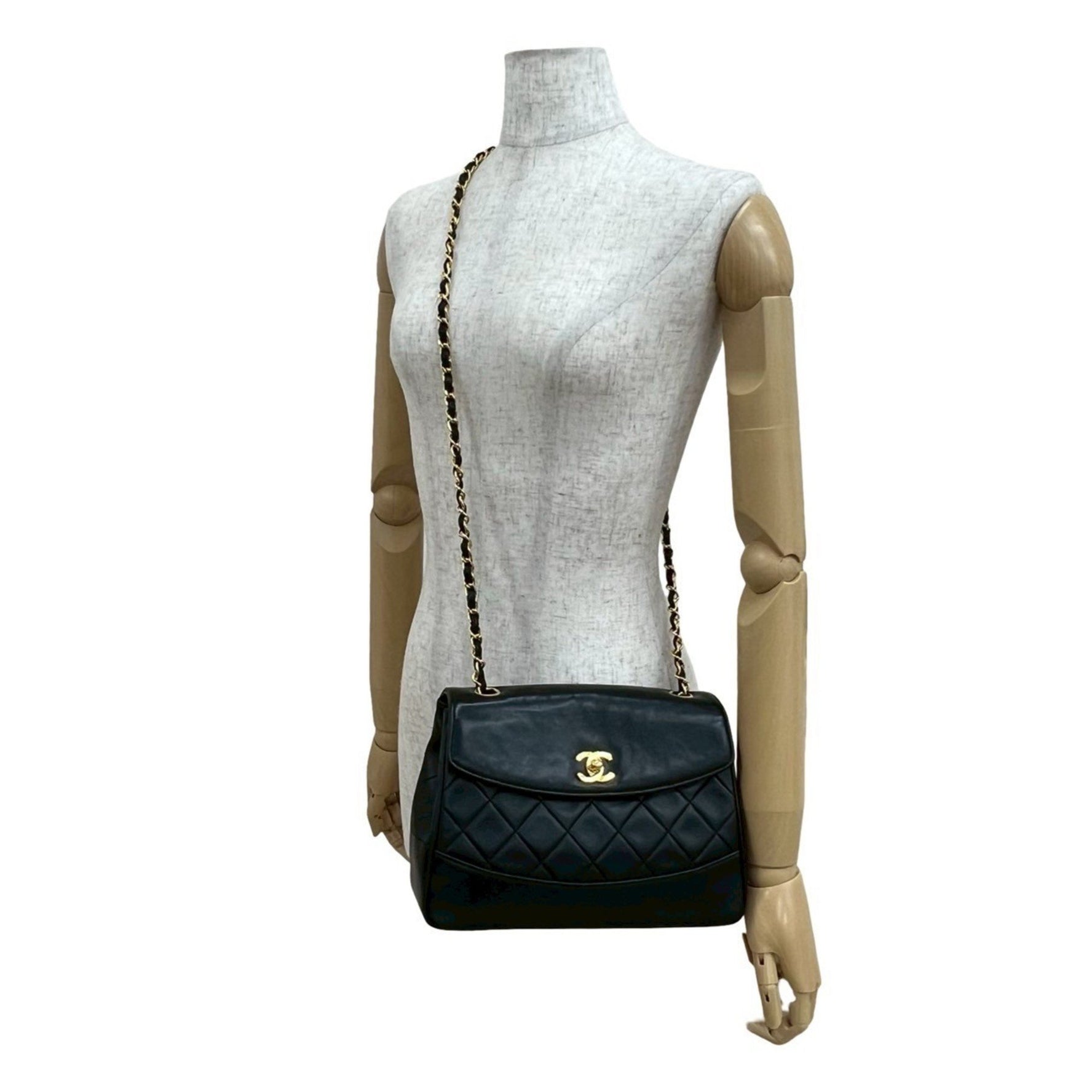 CHANEL Matelasse Coco Mark Lambskin Leather Chain Shoulder Bag