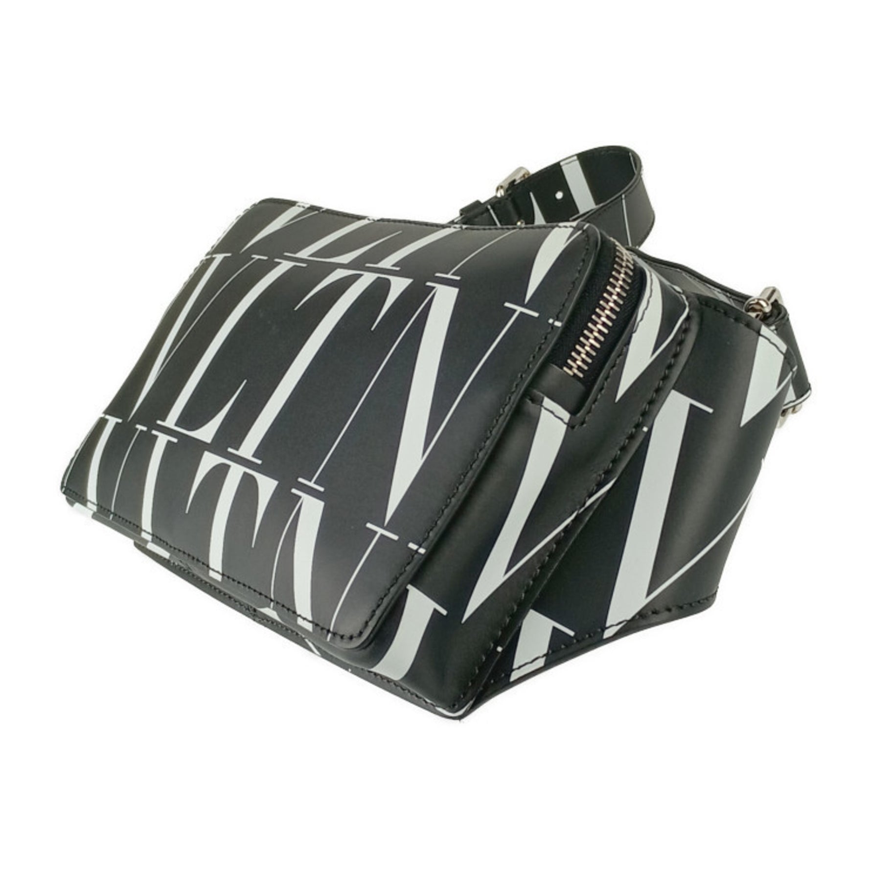 Valentino Garavani Waist Bag VLTN Body GTC Black White Leather Shoulder