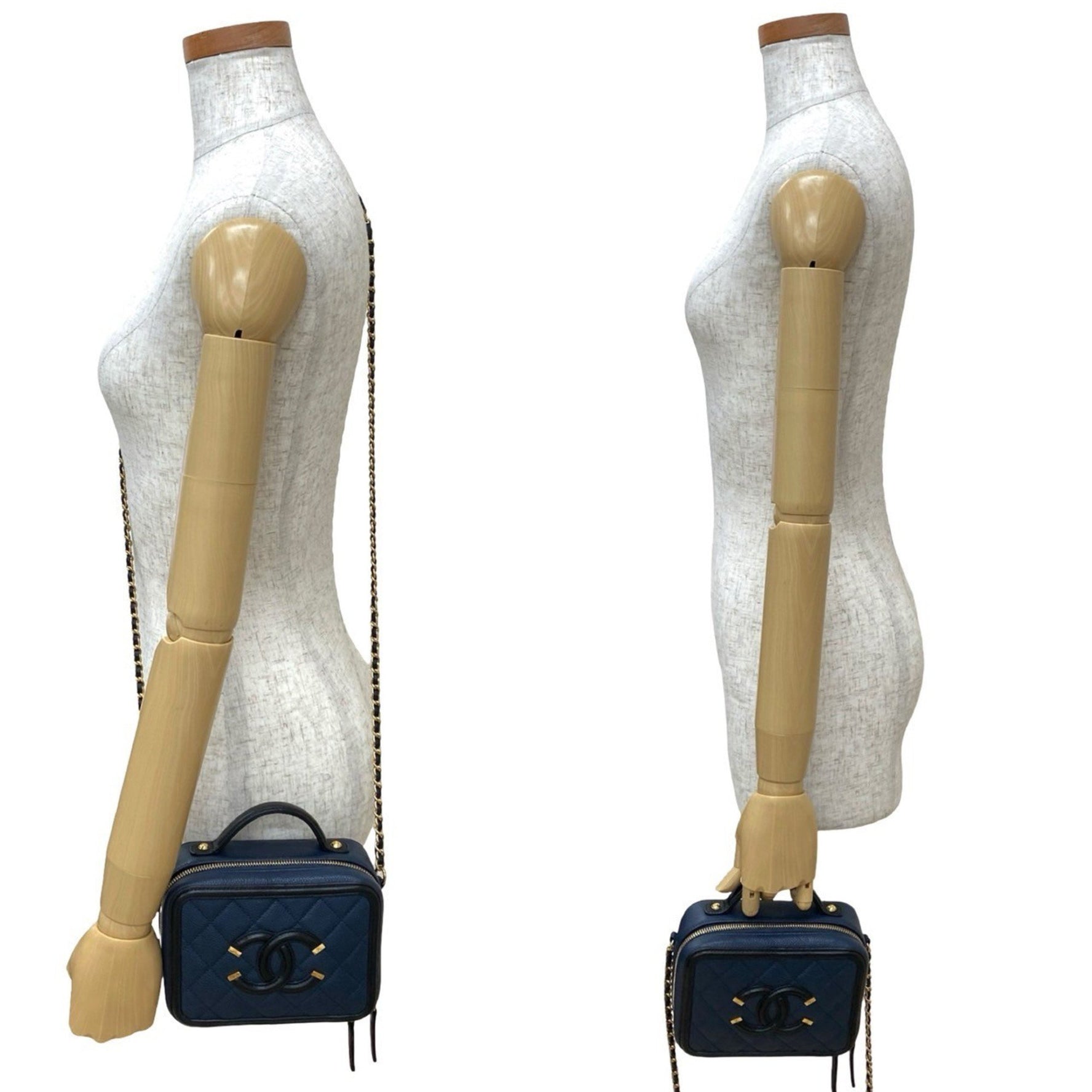 CHANEL CC Filigree Coco Mark Caviar Leather Handbag/Shoulder Bag, Navy