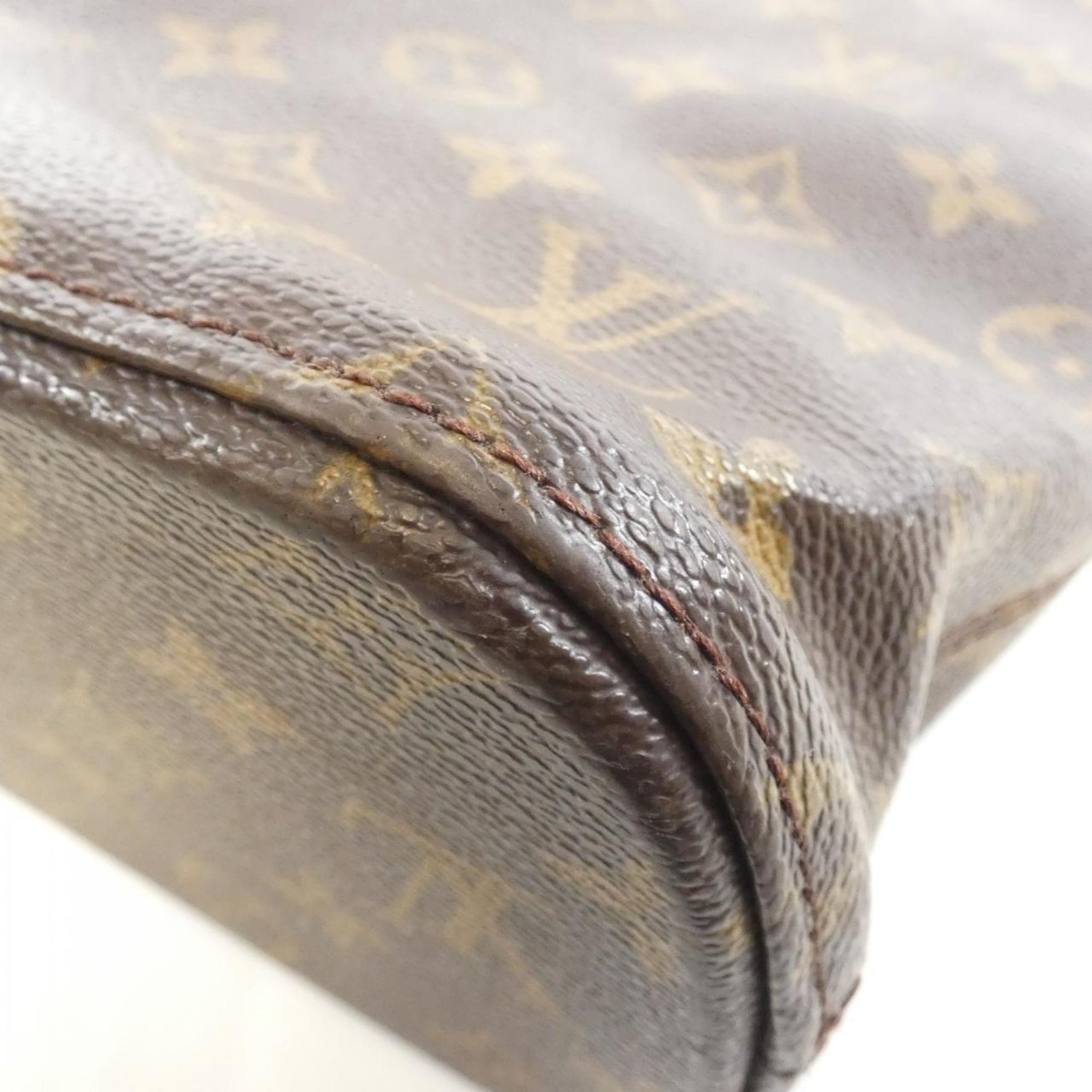 Louis Vuitton Monogram Vavin GM Handbag