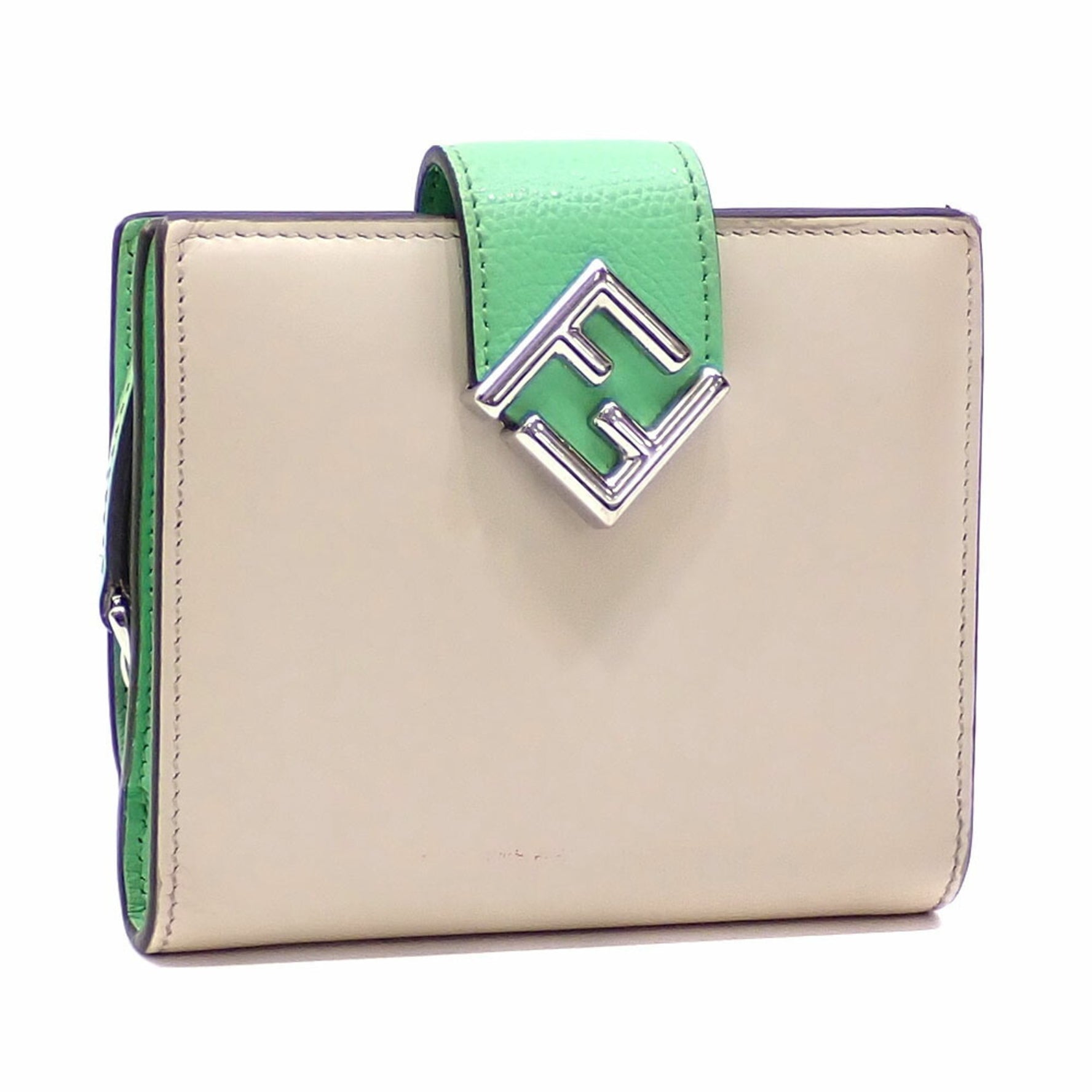 Fendi Women's Bifold Wallet in Beige and Green Leather, 8M386