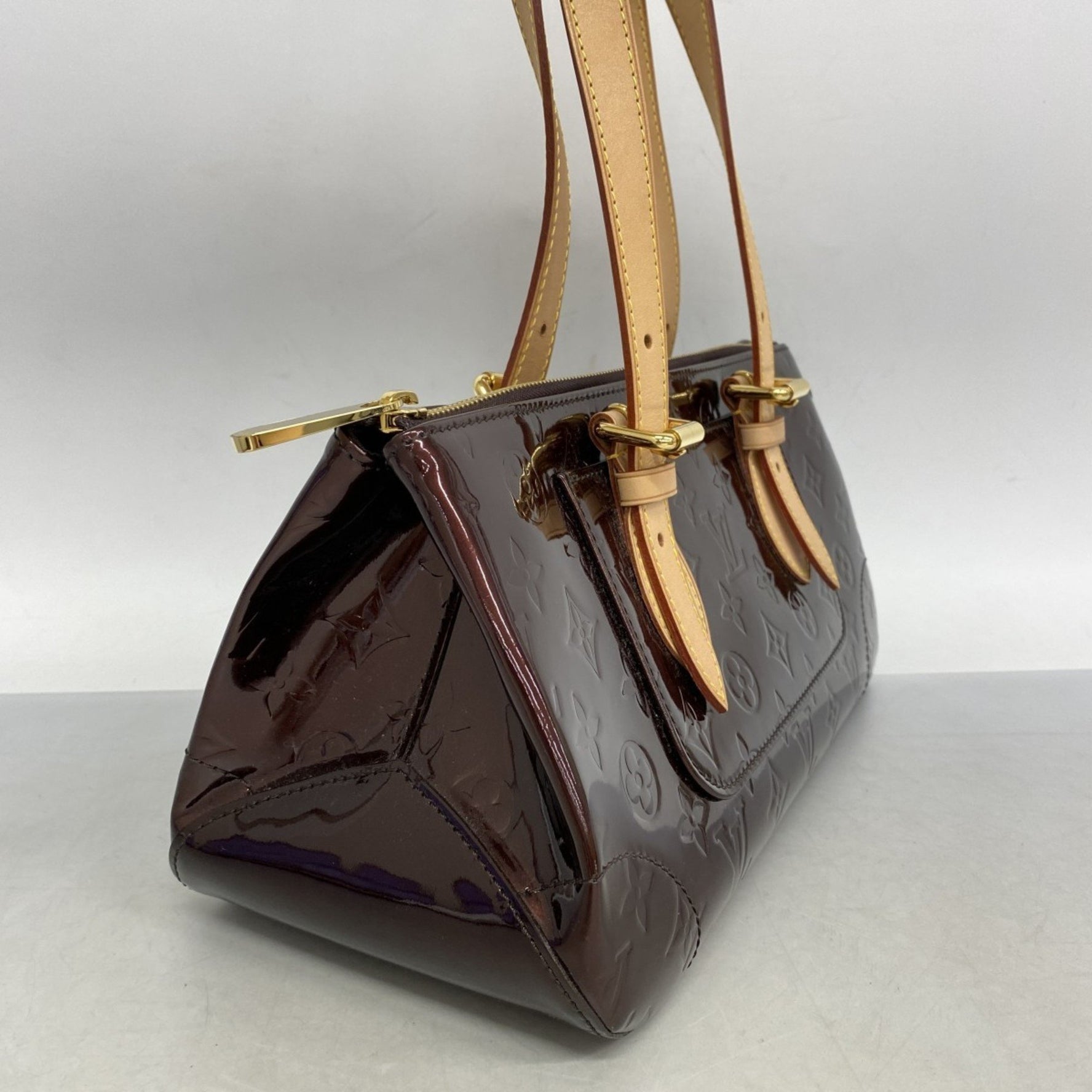 Louis Vuitton Shoulder Bag Vernis Rosewood Avenue Amaranth
