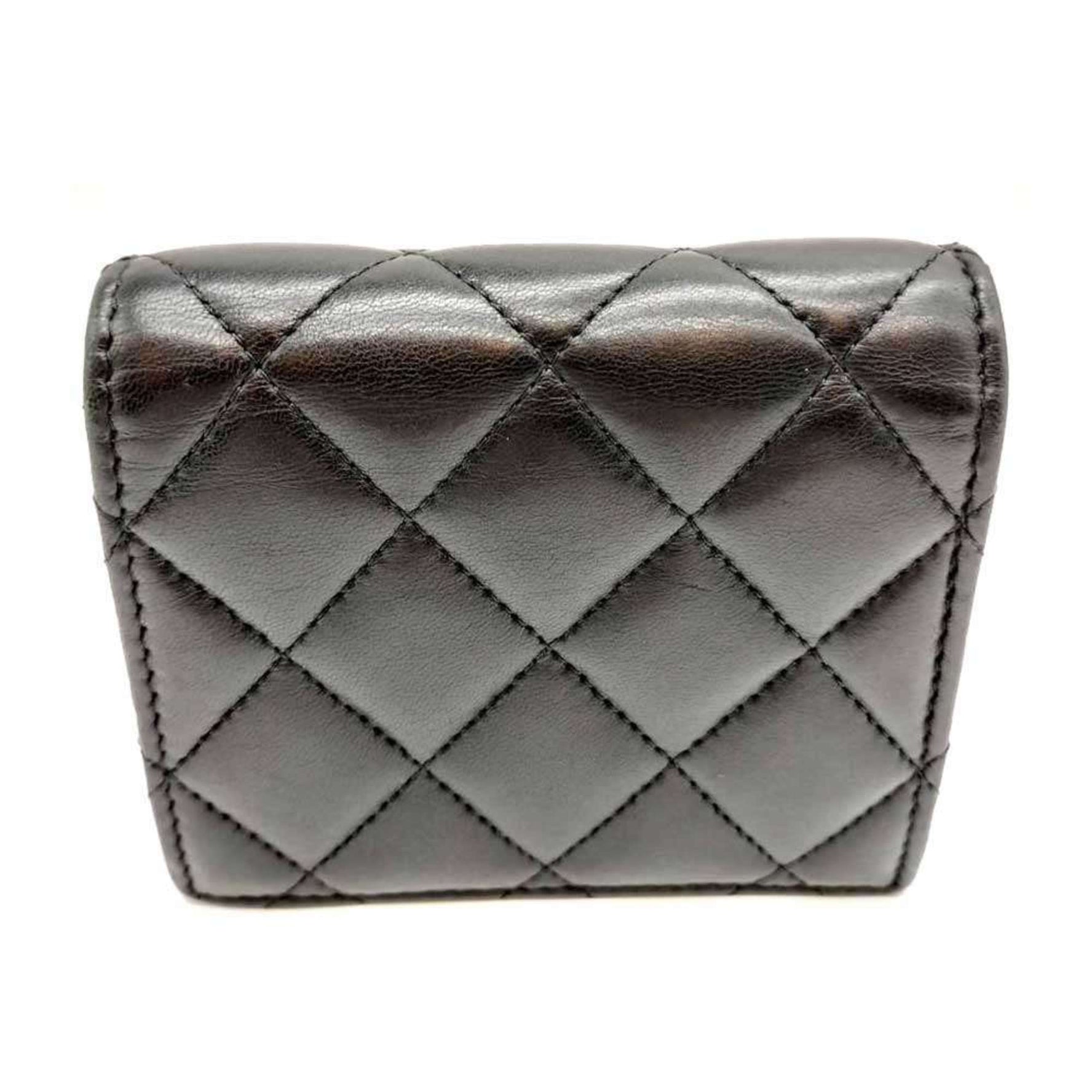 CHANEL Classic Small Wallet in Lambskin Leather with Matelasse Bifold