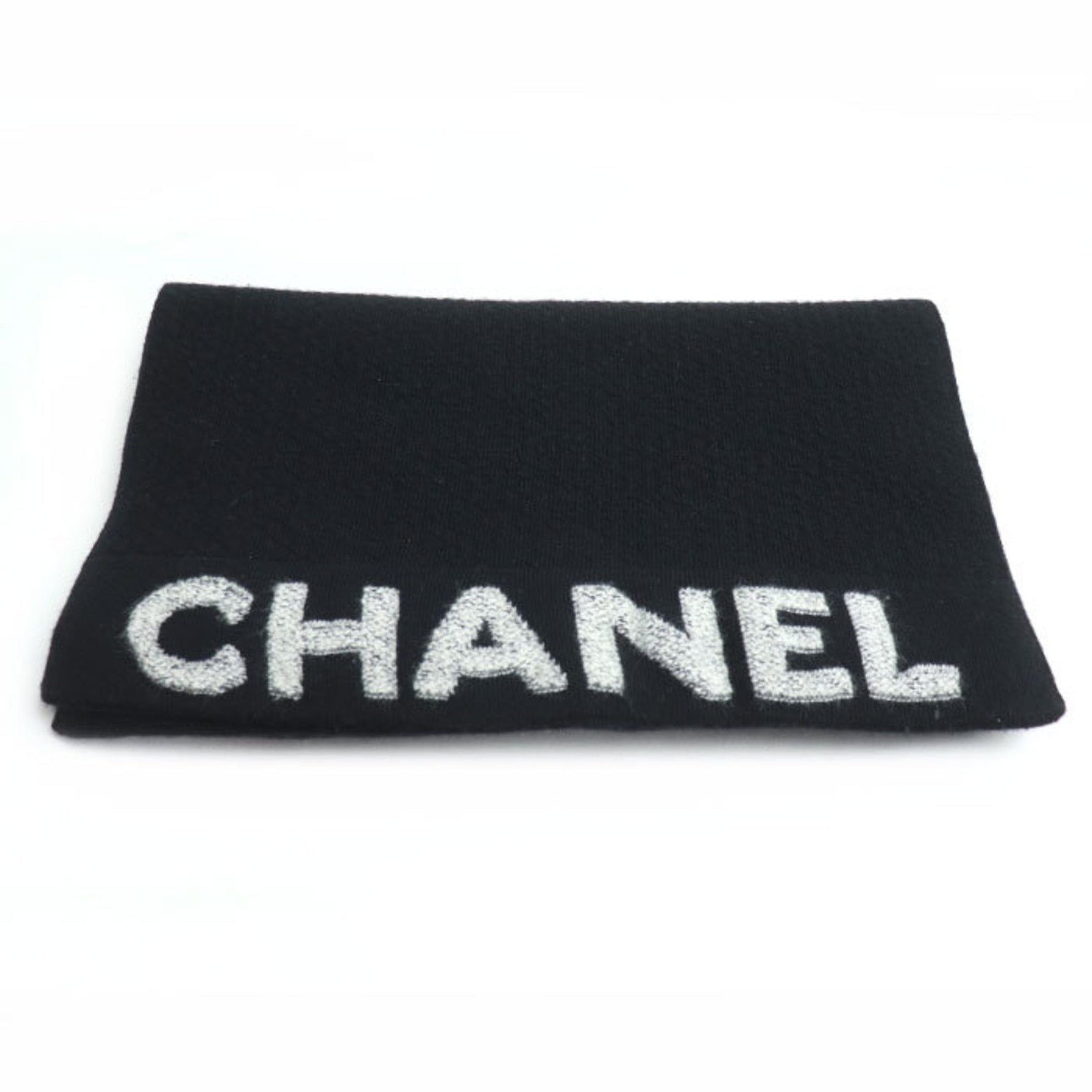 CHANEL Scarf, 70% Wool, 30% Cashmere