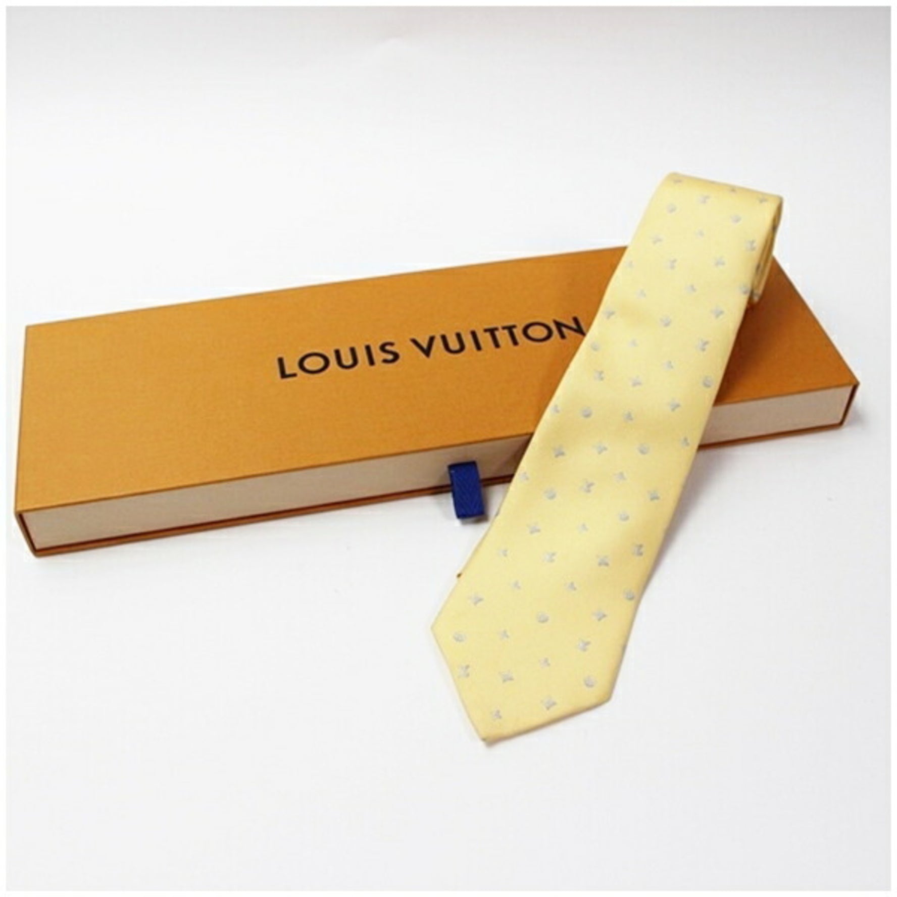 Louis Vuitton Silk Necktie Monogram LOUIS VUITTON Slim Fit