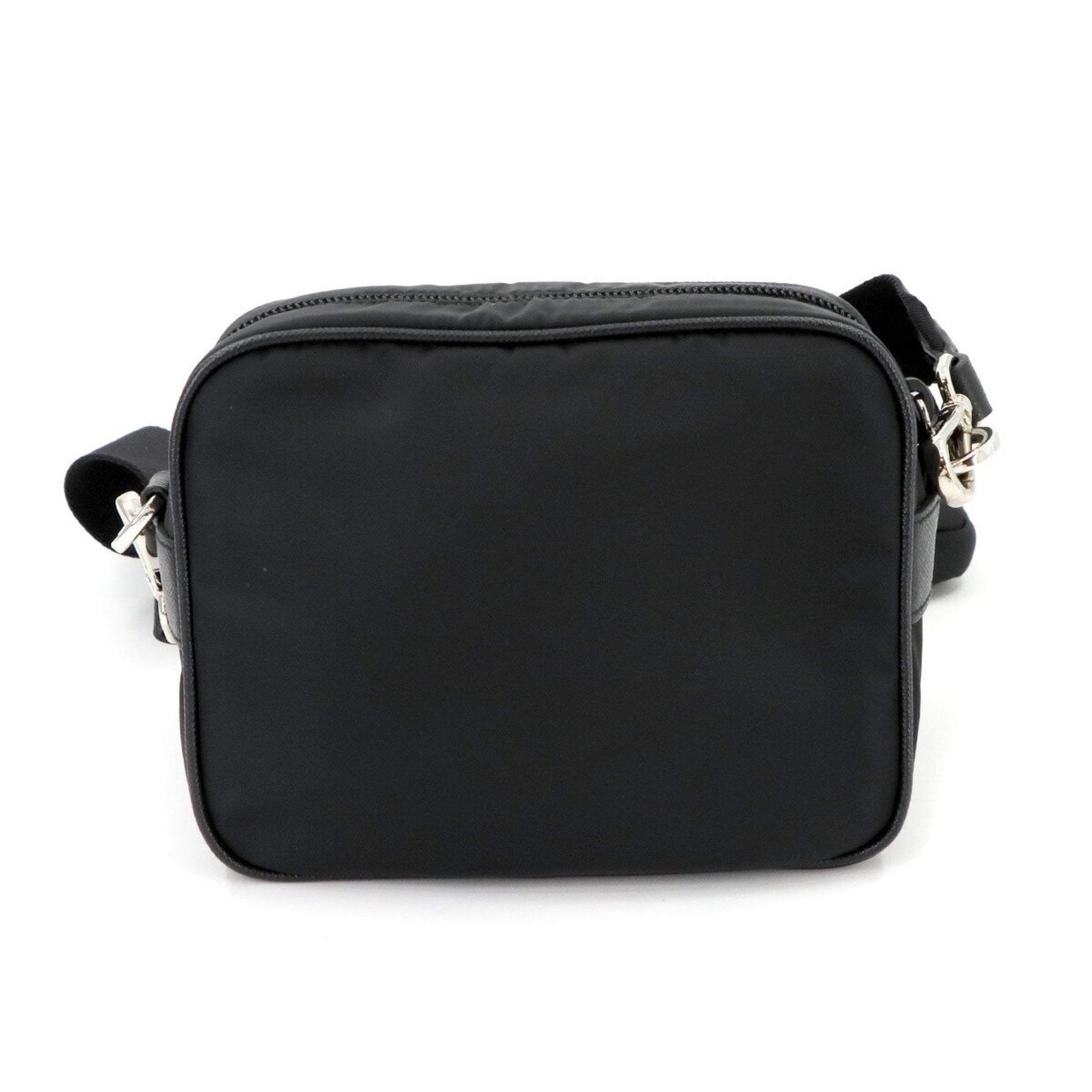 Prada Re-Edition 2005 Shoulder Bag in Nylon and Saffiano Leather with Silver Hardware