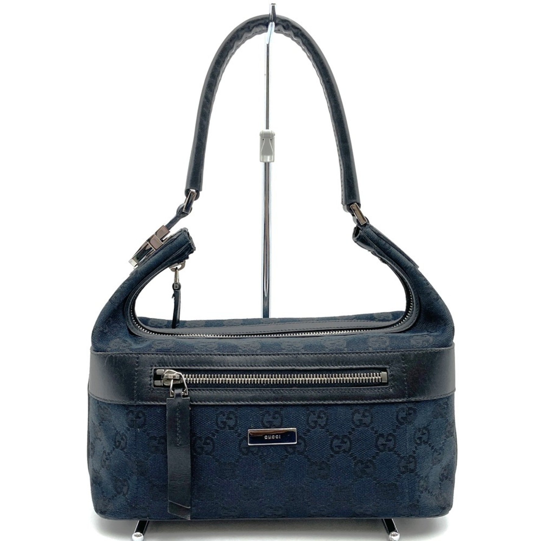 GUCCI 001/4302 Handbag/Shoulder Bag in GG Canvas