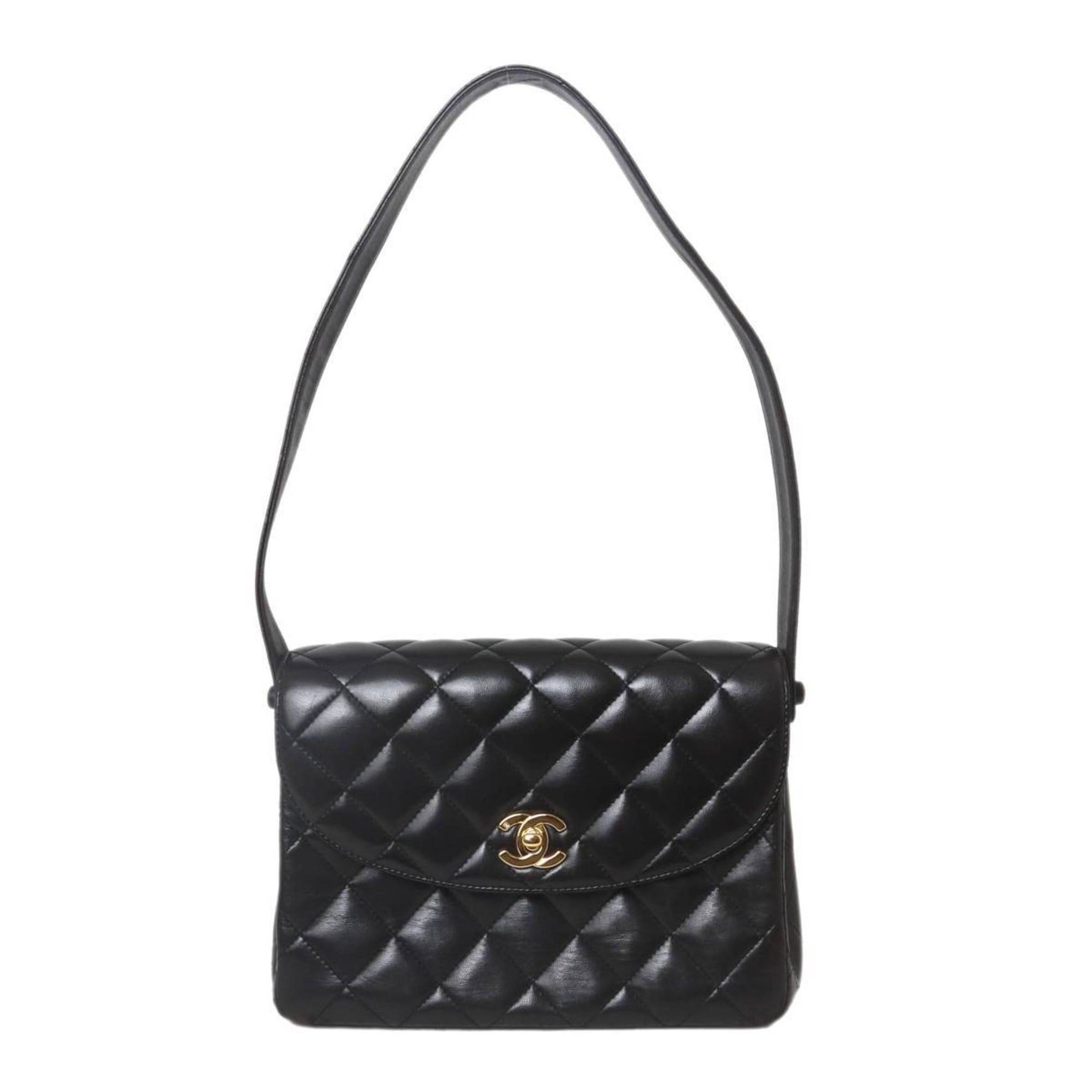 CHANEL Matelasse Leather Shoulder Bag