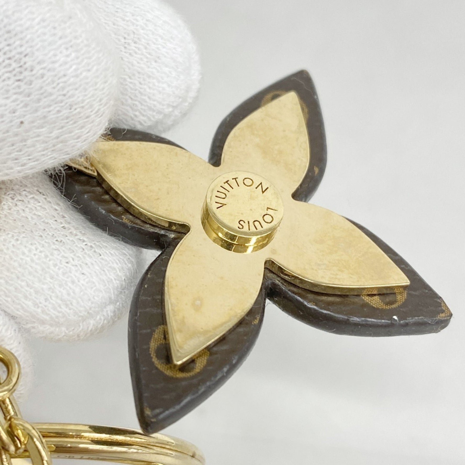 Louis Vuitton Monogram Porte-Clés Blooming Flower Keychain M63084 Pink Brown Women's