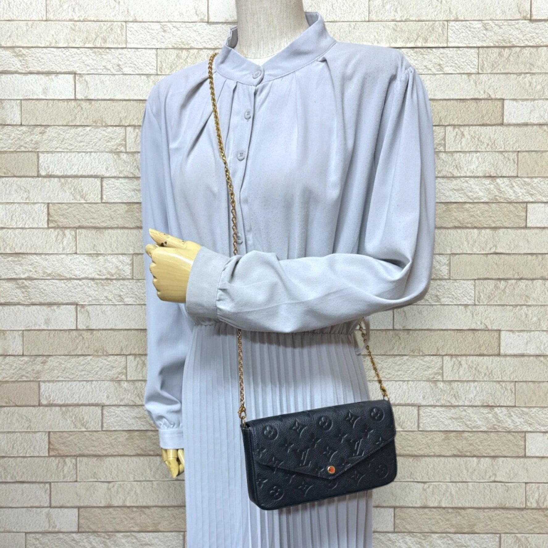 Louis Vuitton Pochette Felicie Monogram Empreinte Shoulder Bag Chain