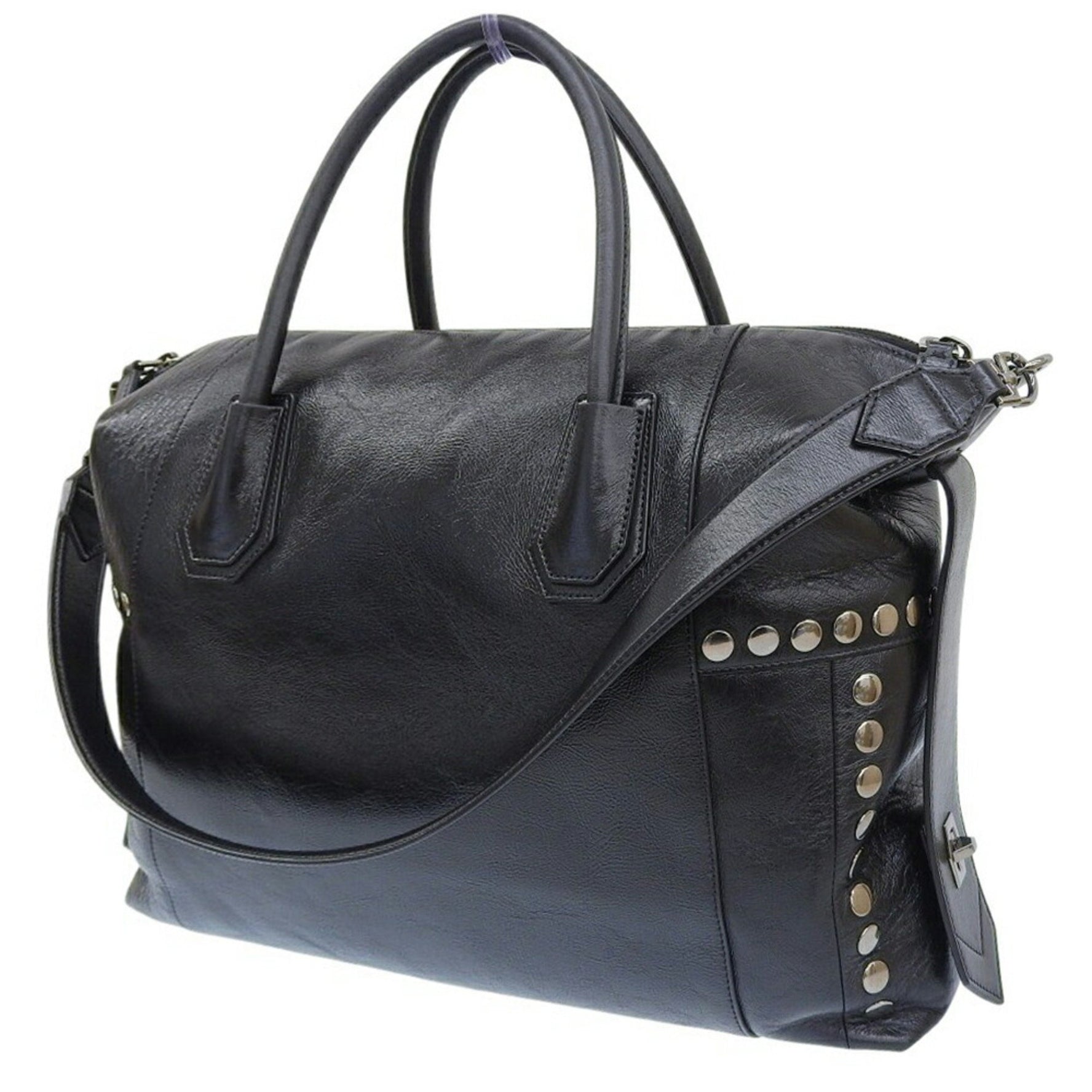 Givenchy Antigona Soft Medium Studded Handbag in leather