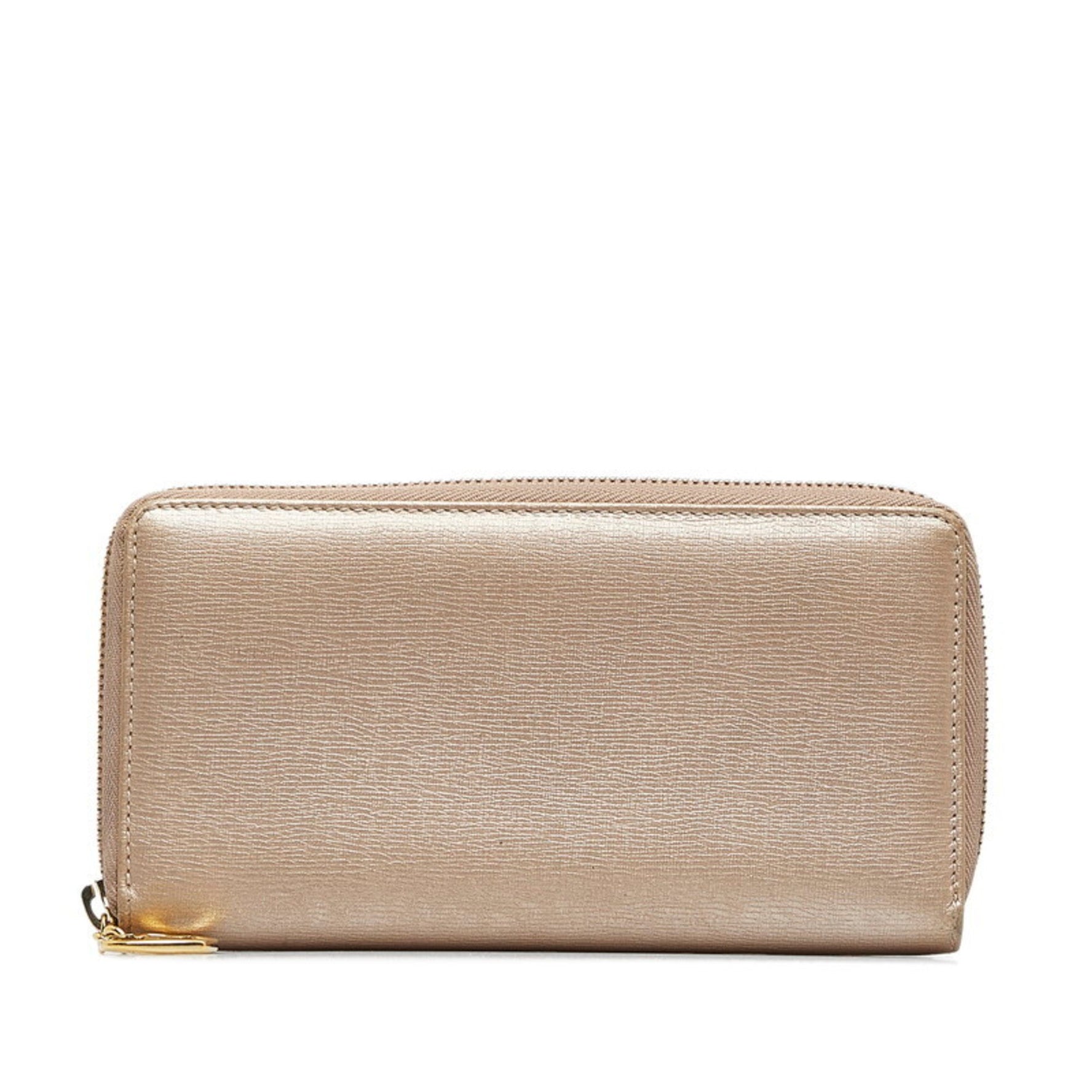 Gucci Lovely Heart Charm Gold Hardware Round Zipper Long Wallet Shiny Beige Leather