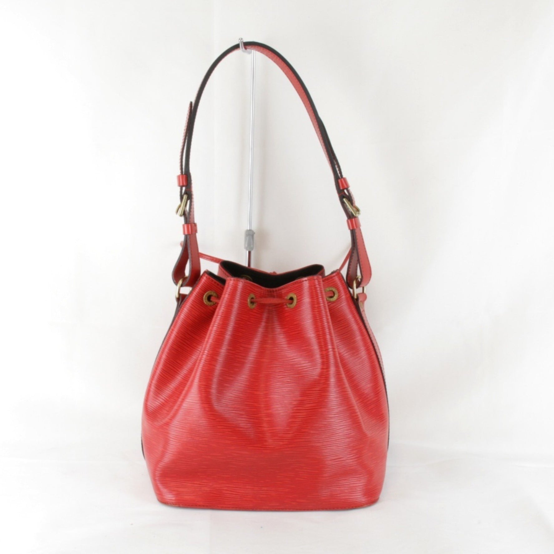 Louis Vuitton Petit Noe Shoulder Bag Epi Leather Red
