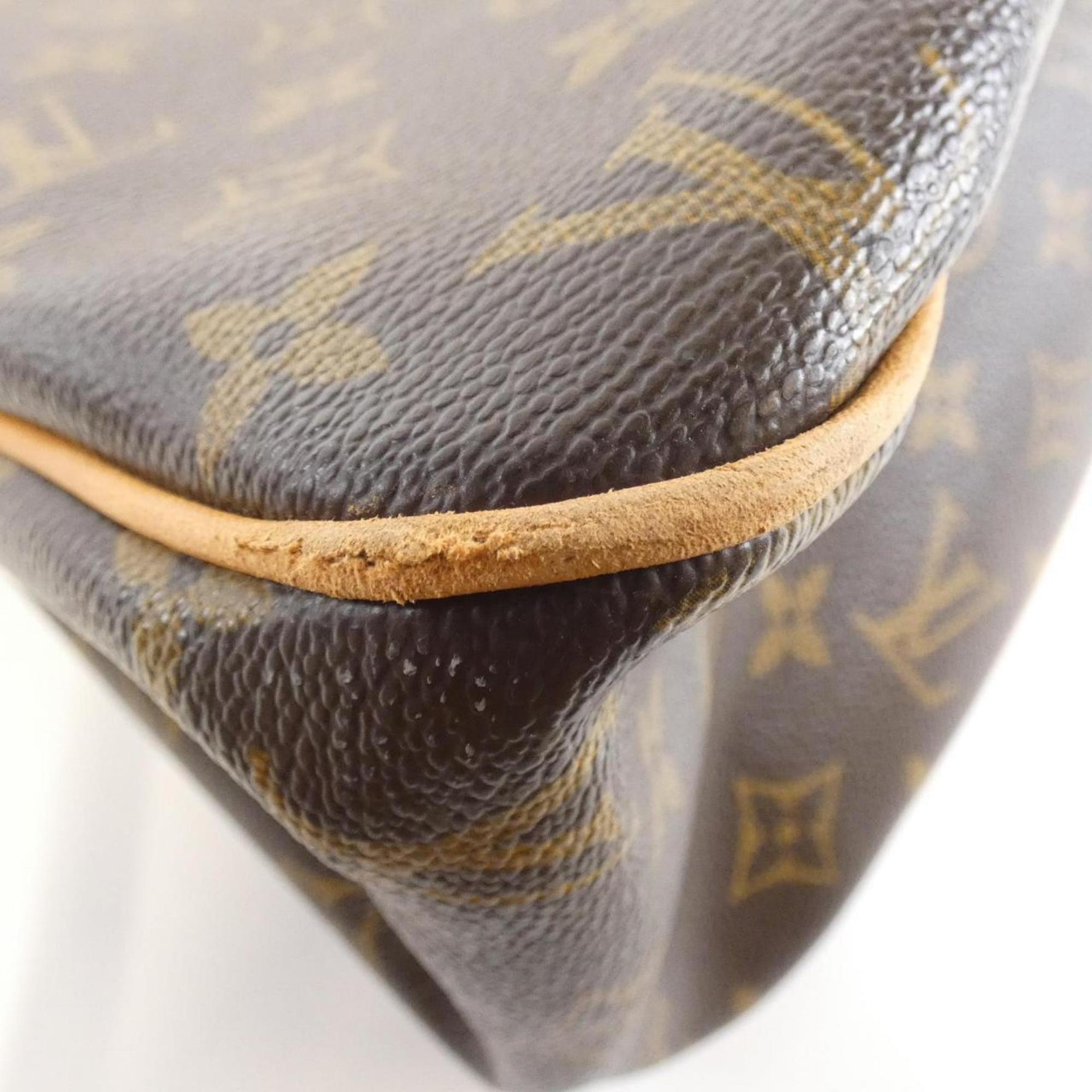 Louis Vuitton Monogram Batignolles Horizontal Handbag