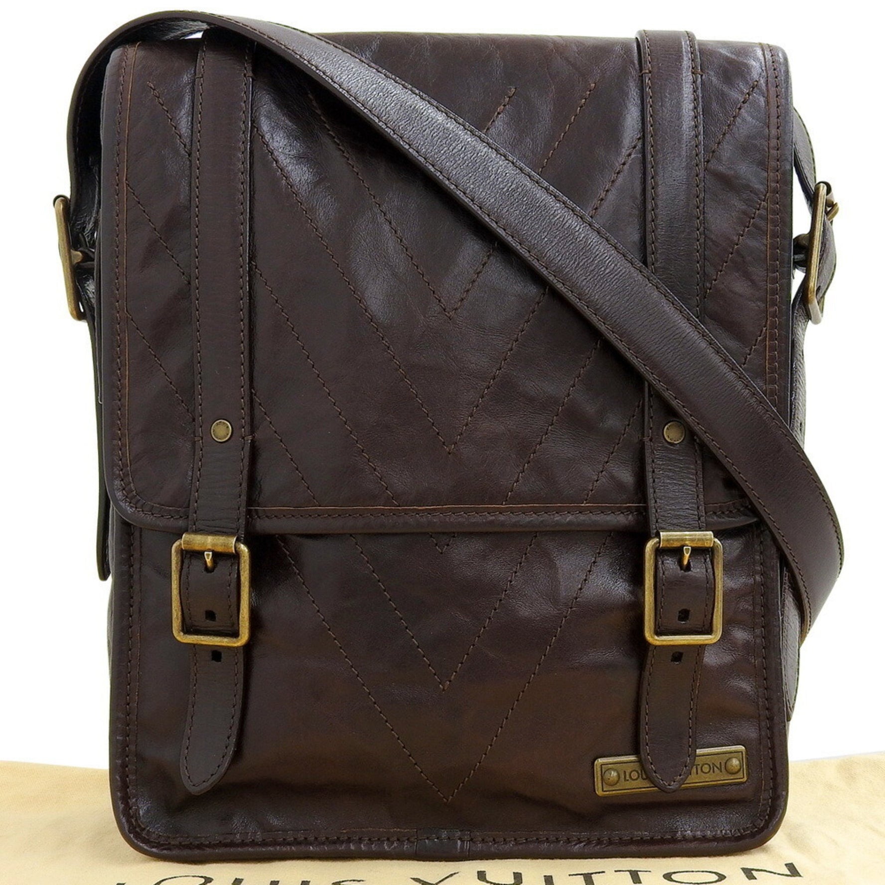 Louis Vuitton Cuir Soana Trotter V-Stitch Shoulder Bag