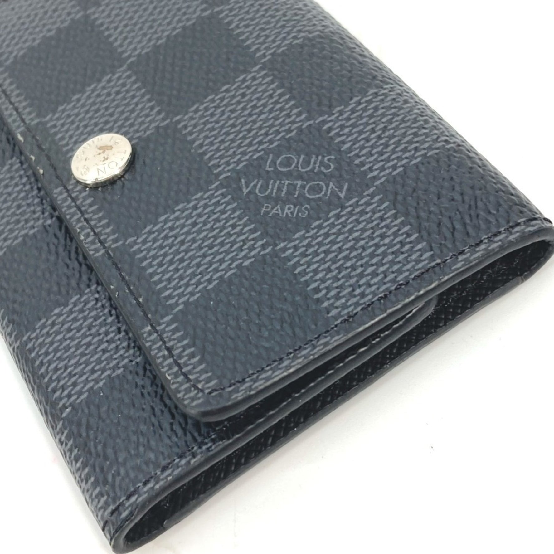 Louis Vuitton Damier Graphite Multicle 6 key case canvas Men's