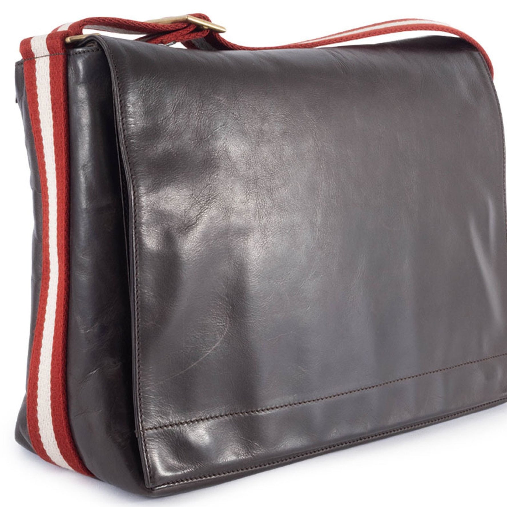 Bally Trainspotting Tadella Shoulder Bag in Leather with Flap, BERRY
