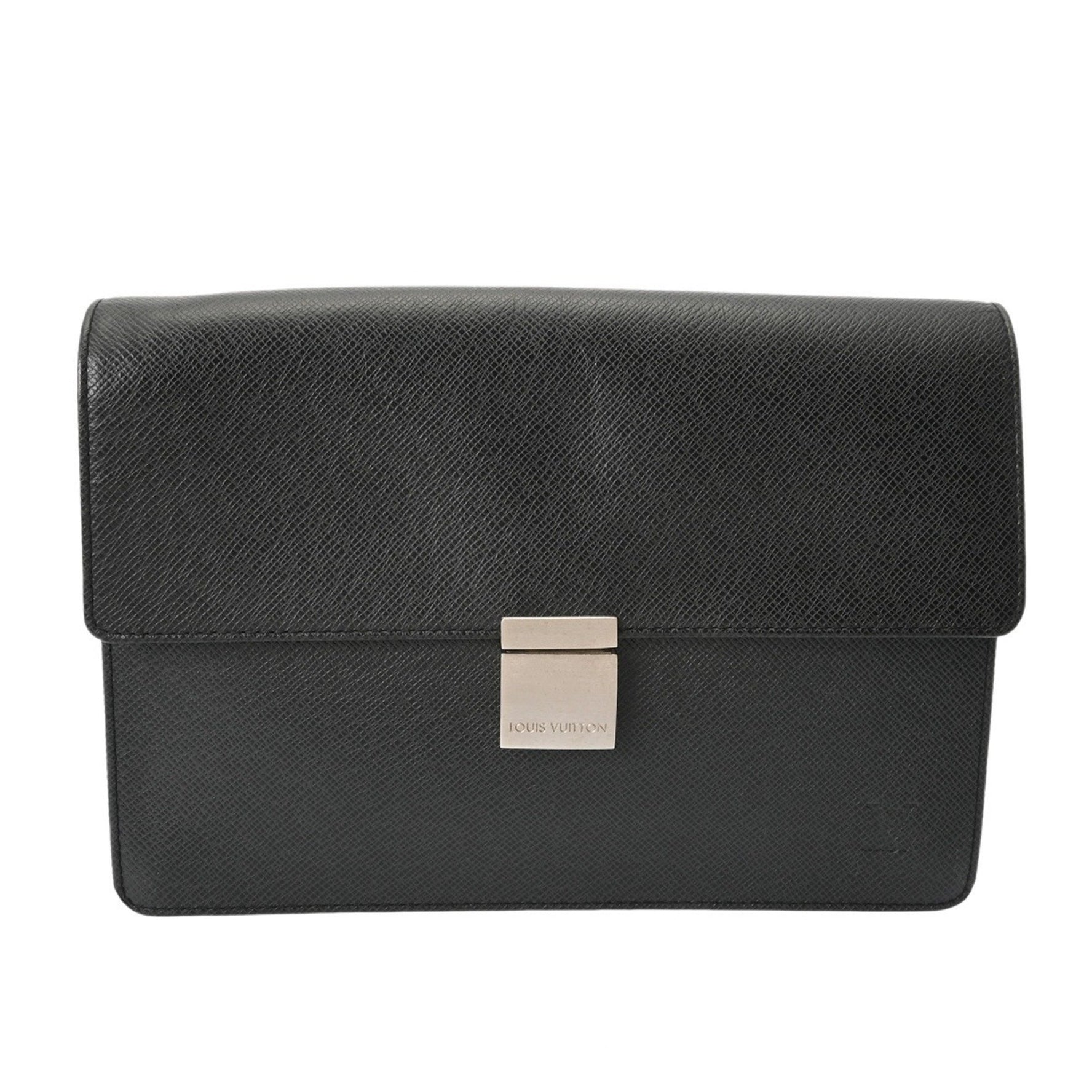 LOUIS VUITTON Taiga Selenga Leather Second Bag