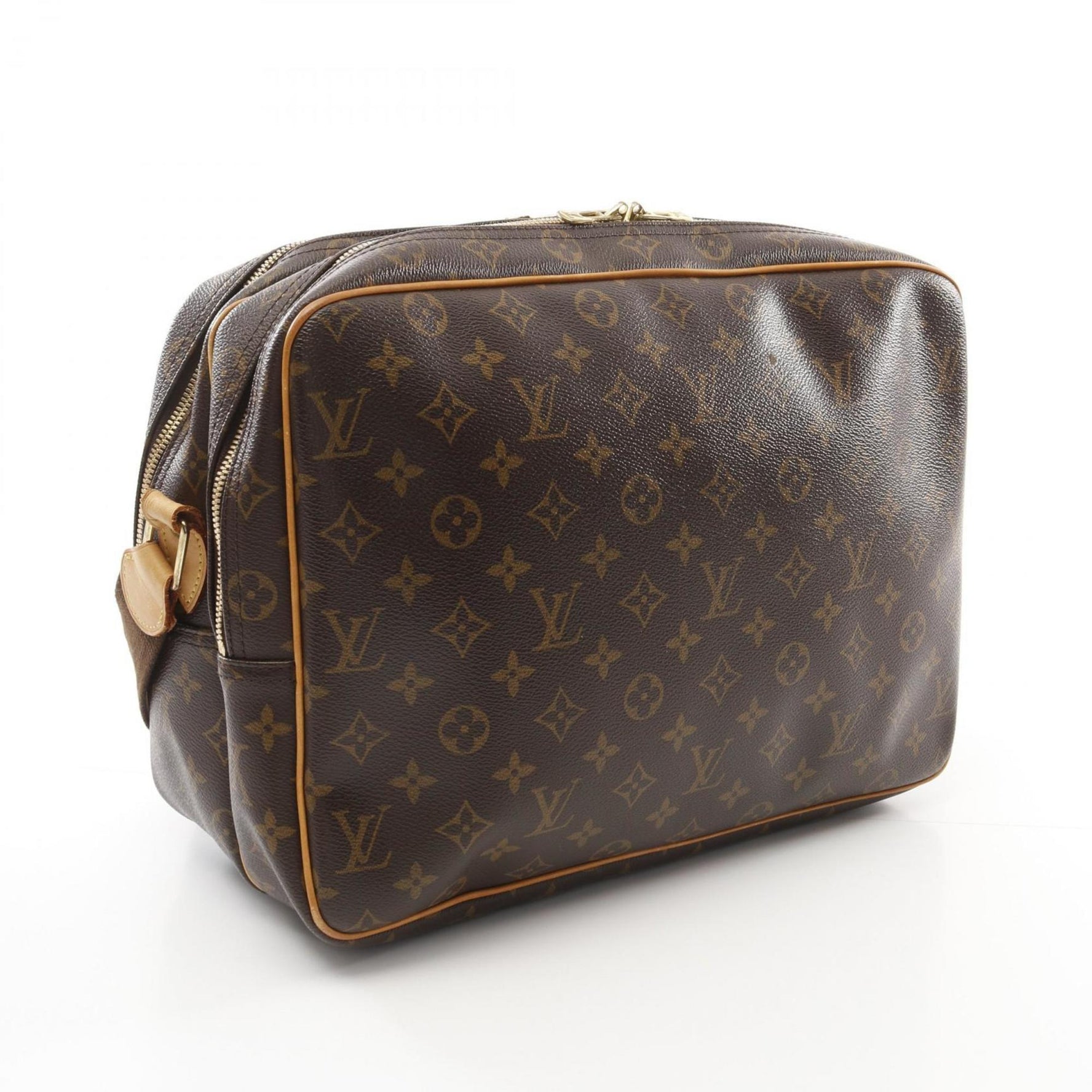 Louis Vuitton Reporter GM Monogram Shoulder Bag in Coated Canvas and Leather